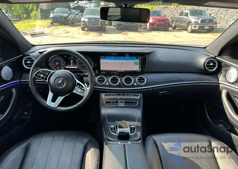 2019 Mercedes-Benz E 300 4Matic from USA, damaged, VIN WDDZF4KB0KA511559